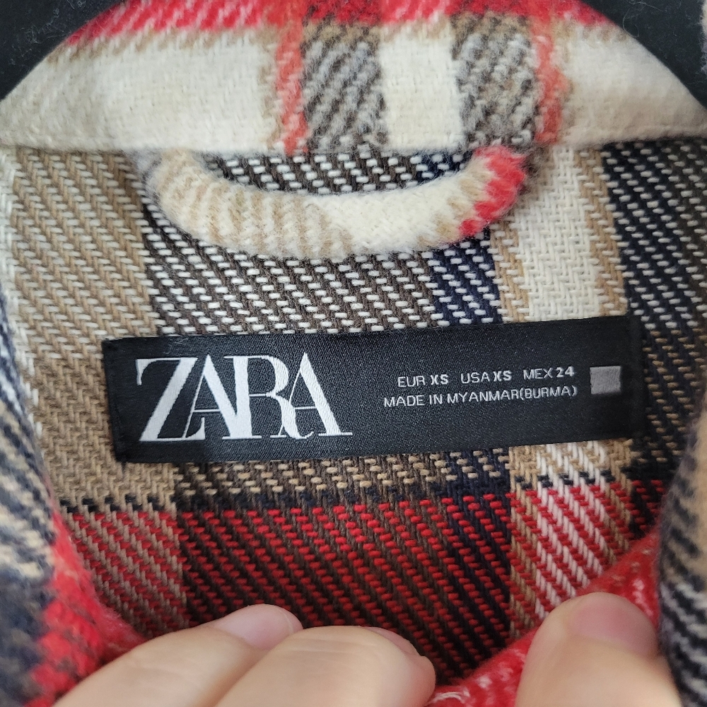 Zara Cropped Jacket - Picture 2 of 7